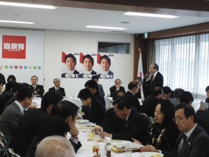 12.09厚生労働部会・社会保障制度に関する特命委員会合同会議 (4)