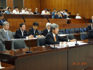 厚生労働委員会　参考人中川副会長